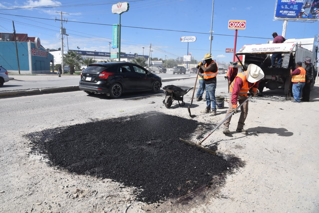Mantiene municipio bacheo en diversos puntos de la ciudad.