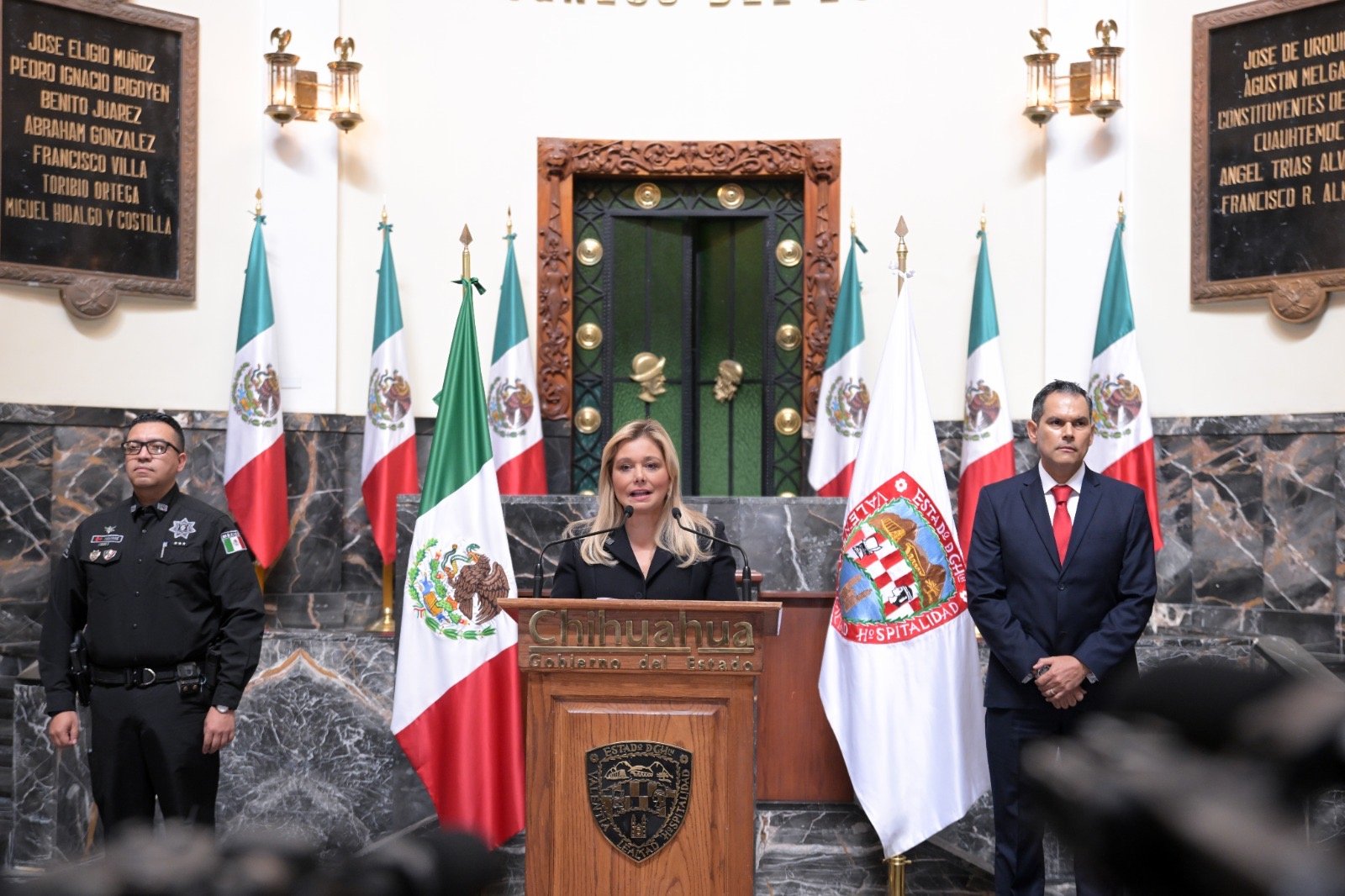 Mensaje de la Gobernadora Maru Campos efectuado en el Salón Gobernadores del Palacio de Gobierno, para anunciar cambios en su Gabinete.